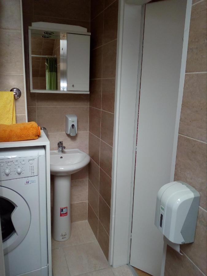 Apartmani Sara 诺威萨 外观 照片
